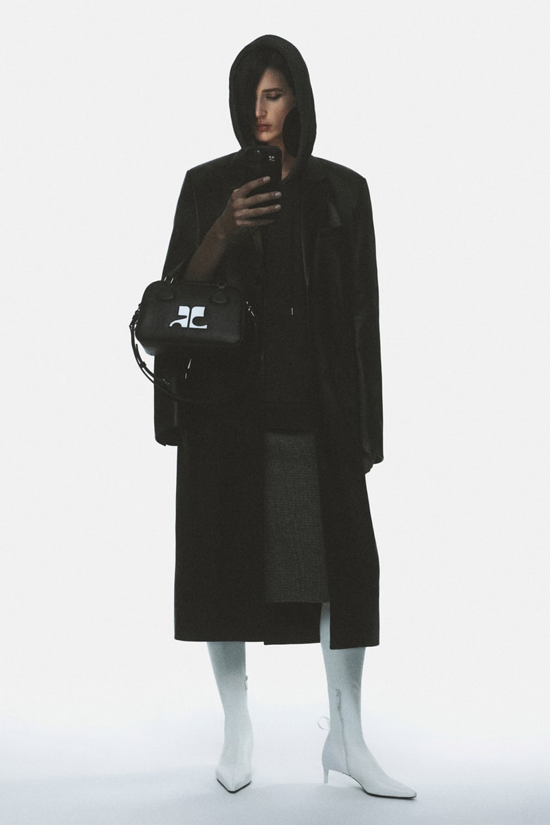 クレージュ 2023年秋冬コレクション Courrèges Finds the Sexiness in Simplicity for FW23 Fashion 