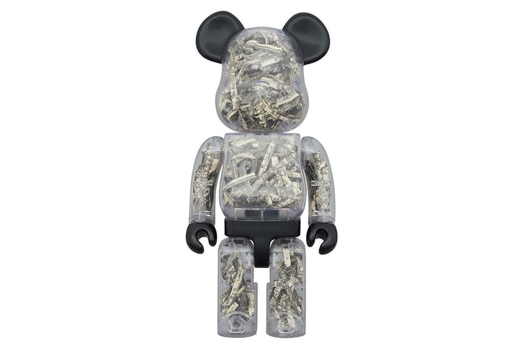 シュレッダーで裁断した河村康輔の作品を詰め込んだ BE@RBRICK 400% が登場