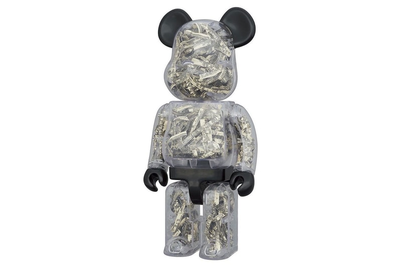 シュレッダーで裁断した河村康輔の作品を詰め込んだ BE@RBRICK 400% が登場