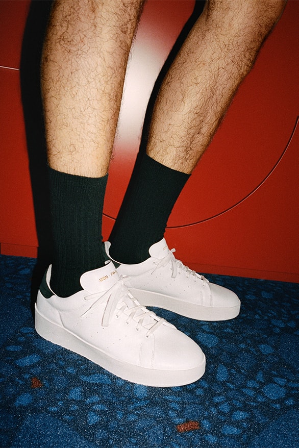 アディダス オリジナルスのアパレルライン ブルー バージョンから新作 スタン スミスが登場 Blue Version by Adidas Originals Stan Smith Collection release information new generation footwear sneakers fashion apparel womenswear menswear