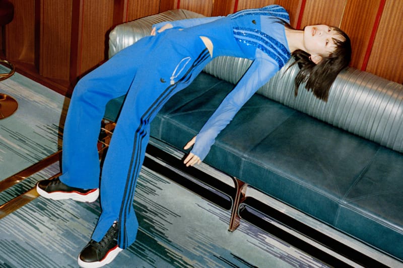 adidas Originals のアパレルライン Blue Version から新作 Stan Smith が登場