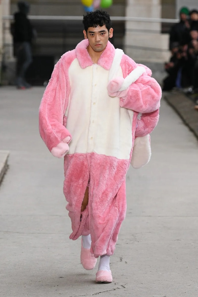 ダブレット 2023年秋冬コレクション doublet Masayuki Ino Paris Fashion Week FW23 Fall Winter 2023 Runway Show Mens Womens Collection Review