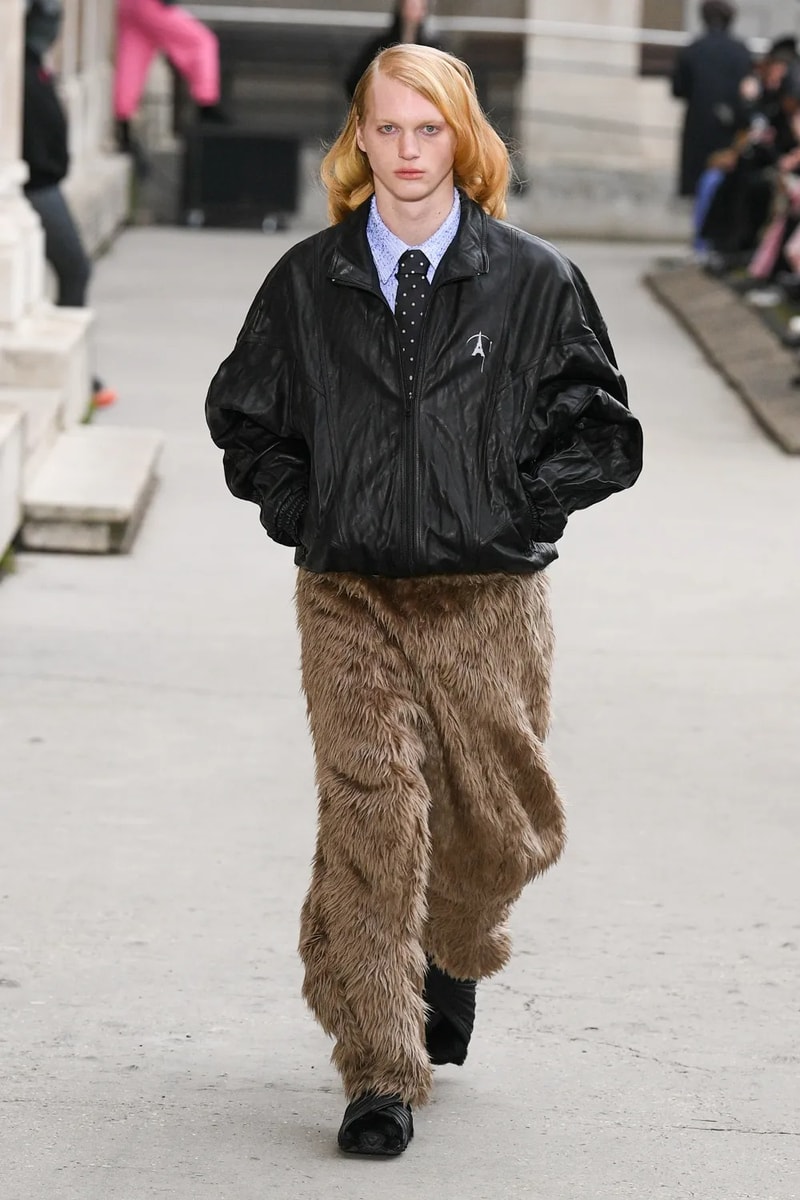 ダブレット 2023年秋冬コレクション doublet Masayuki Ino Paris Fashion Week FW23 Fall Winter 2023 Runway Show Mens Womens Collection Review