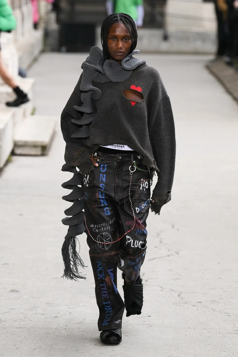 ダブレット 2023年秋冬コレクション doublet Masayuki Ino Paris Fashion Week FW23 Fall Winter 2023 Runway Show Mens Womens Collection Review
