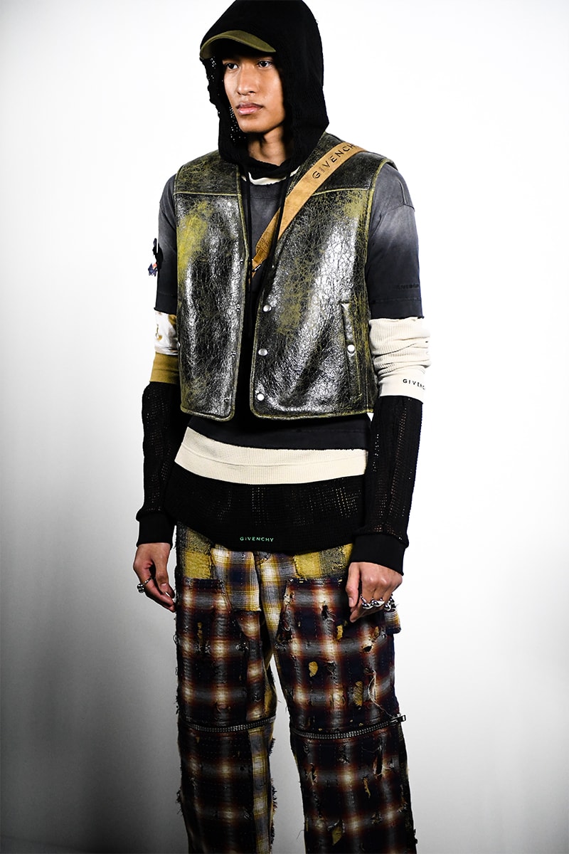 ジバンシィ Givenchy 2023年秋冬コレクション