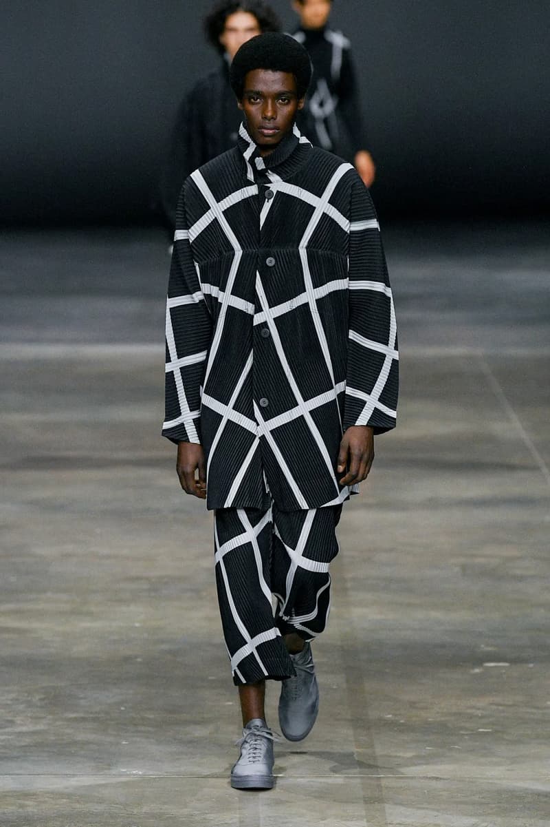 オム プリッセ イッセイ ミヤケ HOMME PLISSÉ ISSEY MIYAKE 2023年秋冬コレクション