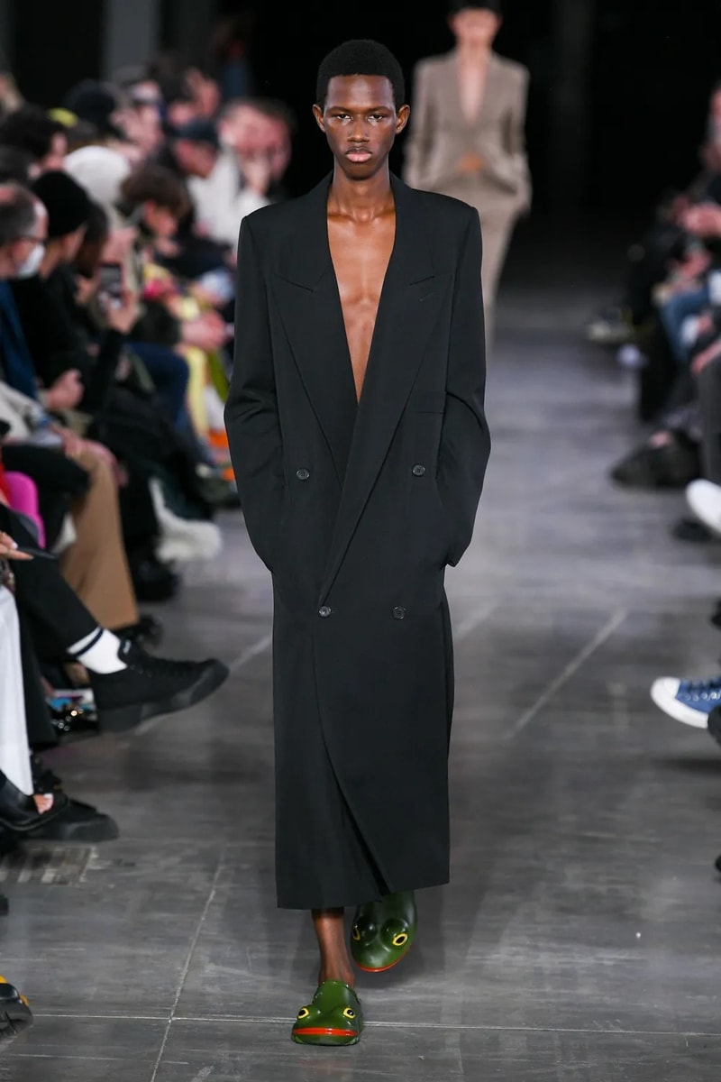 JWアンダーソン 2023年秋冬コレクション JW Anderson Fall Winter 2023 Milan Fashion Week Men's Women's Show Runway MFW Jonathan Anderson