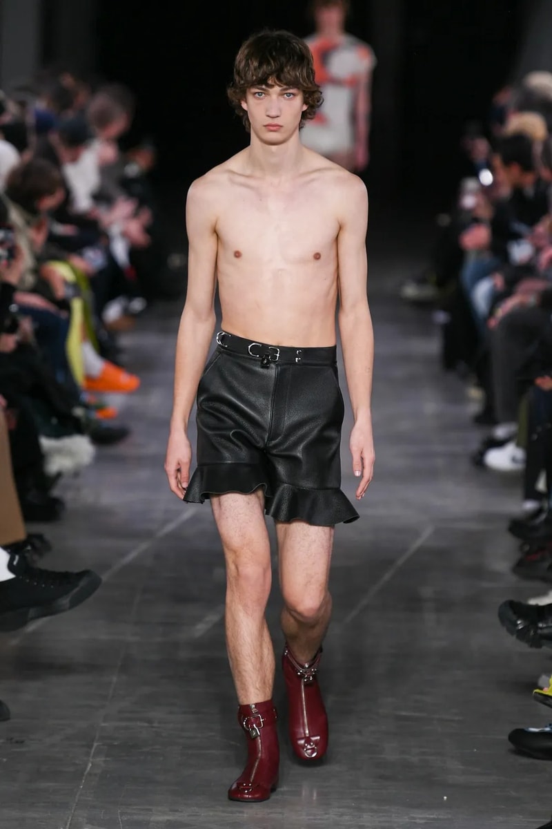 JWアンダーソン 2023年秋冬コレクション JW Anderson Fall Winter 2023 Milan Fashion Week Men's Women's Show Runway MFW Jonathan Anderson