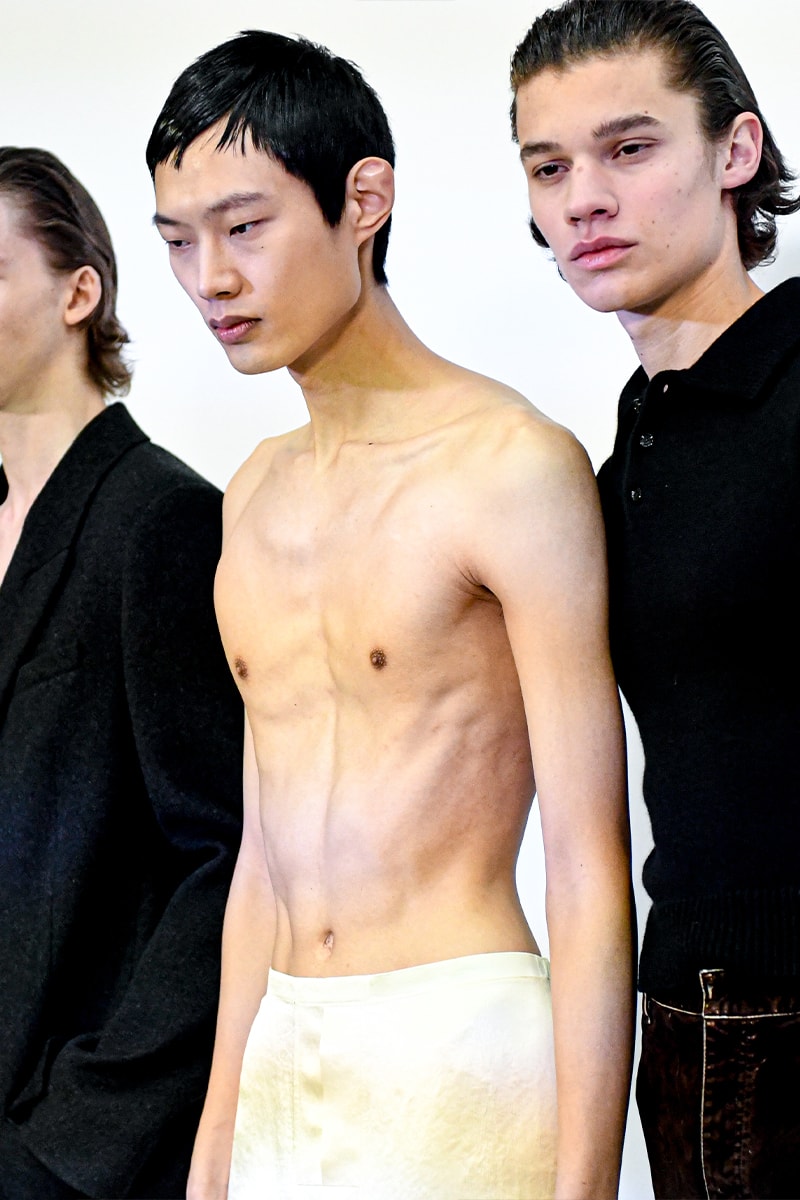 ロエベ 2023年秋冬メンズコレクション LOEWE Fall/Winter 2023 Paris Fashion Week FW23 PFW Jonathan Anderson Julien Nguyen Runway Show Collection Men's