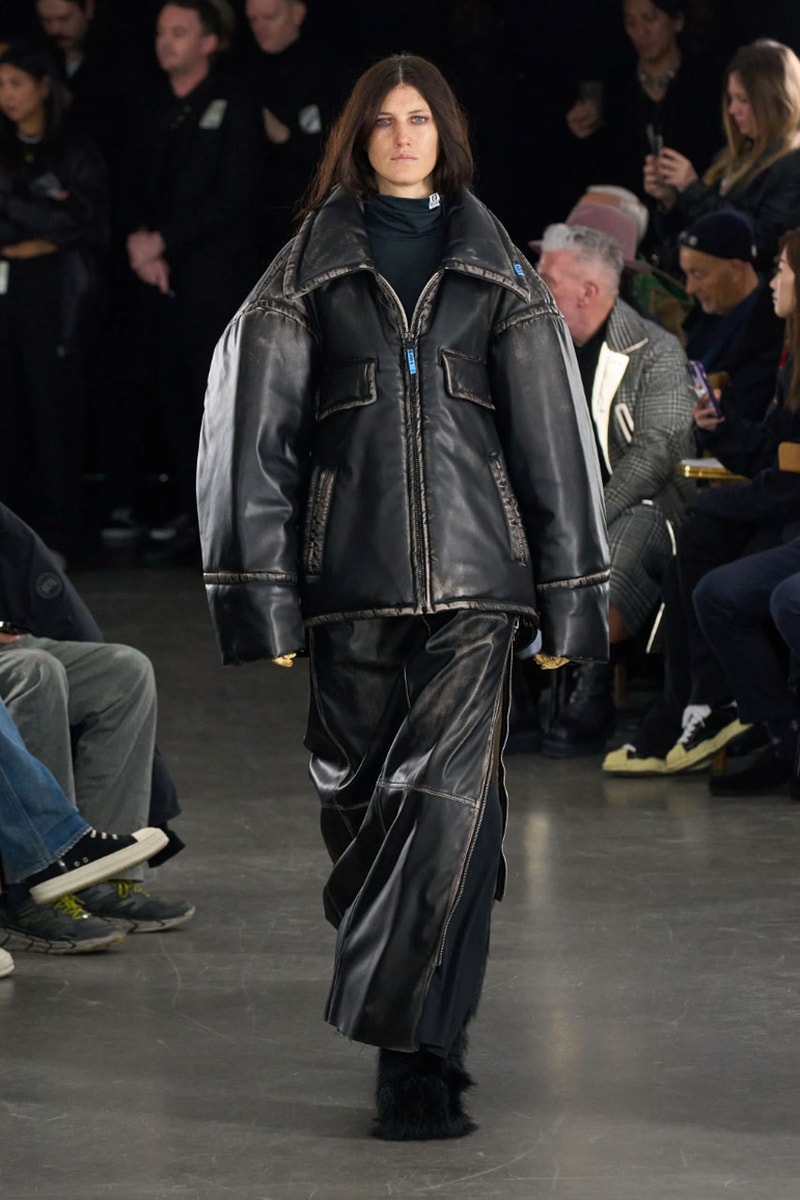 メゾン ミハラヤスヒロ 2023年秋冬コレクション Maison Mihara Yasuhiro FW23 “Imitation Complex” Collection Runway Paris Fashion Week Men's