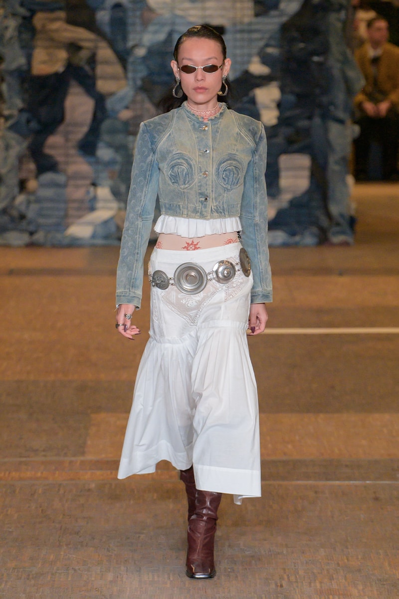マリーン セル 2023年秋冬コレクション Marine Serre FW23 "Rising Shelter" Paris Fashion Week moon symbol optimism dystopian future noaj cyrus grande halle de la villette
