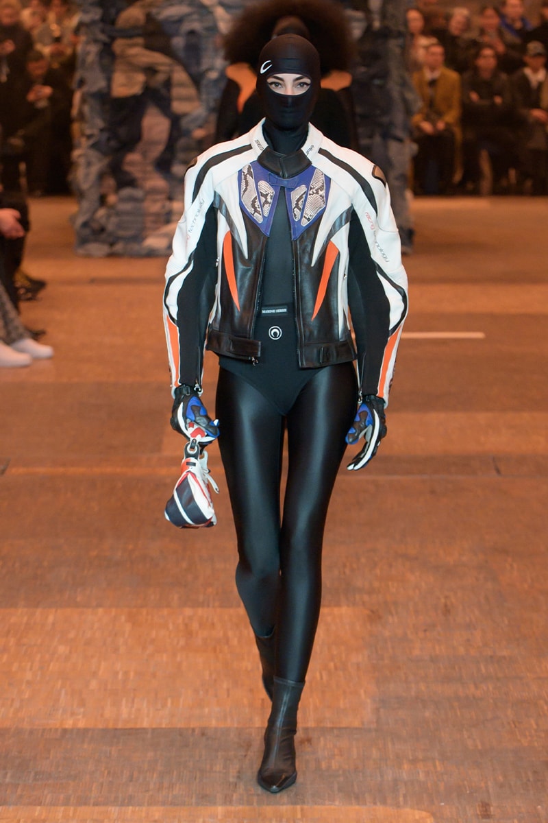 マリーン セル 2023年秋冬コレクション Marine Serre FW23 "Rising Shelter" Paris Fashion Week moon symbol optimism dystopian future noaj cyrus grande halle de la villette