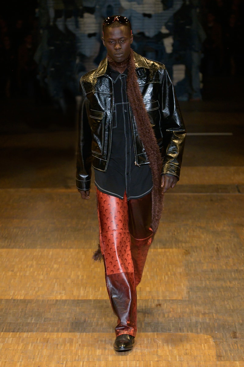 マリーン セル 2023年秋冬コレクション Marine Serre FW23 "Rising Shelter" Paris Fashion Week moon symbol optimism dystopian future noaj cyrus grande halle de la villette