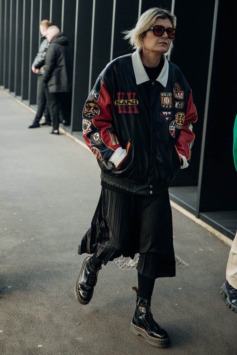 Streetstyle：ミラノ・ファッションウィーク2023年秋冬 Wild Colors and Audacious Patterns Dazzle Mens Milan Fashion Week FW23 Street Style fall winter 2023 fendi gucci adidas baguette kim jones prada raf simons charles jeffrey loverboy milanese etro charles jeffrey loverboy