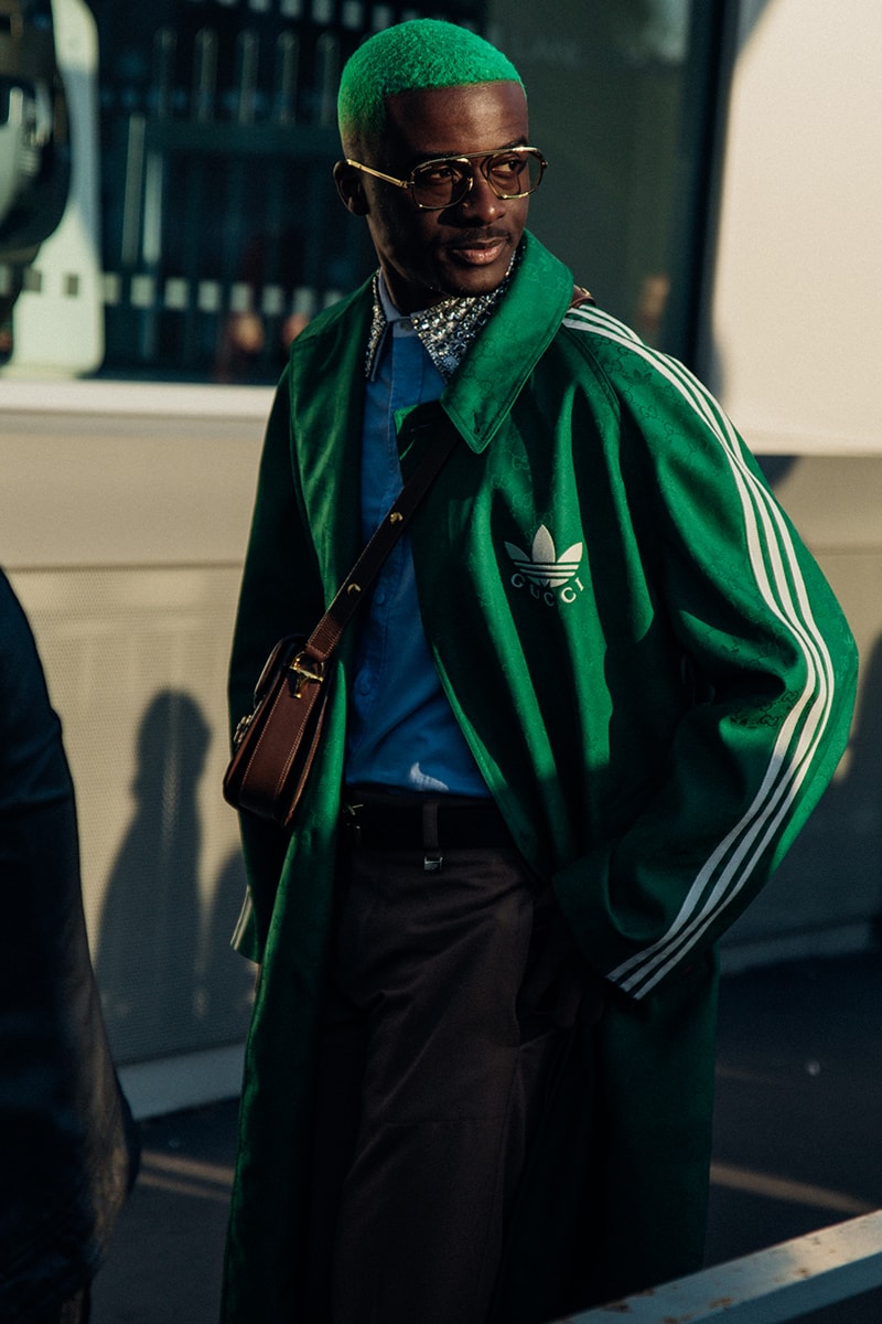 Streetstyle：ミラノ・ファッションウィーク2023年秋冬 Wild Colors and Audacious Patterns Dazzle Mens Milan Fashion Week FW23 Street Style fall winter 2023 fendi gucci adidas baguette kim jones prada raf simons charles jeffrey loverboy milanese etro charles jeffrey loverboy