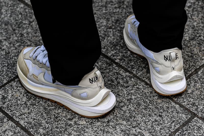 2023年秋冬パリ・ファッションウィーク・メンズにおけるフットウェアのトレンドをチェック Here are the Biggest Street Style Footwear Trends at Men's Paris Fashion Week FW23 Nike collaborations reigned supreme this season.