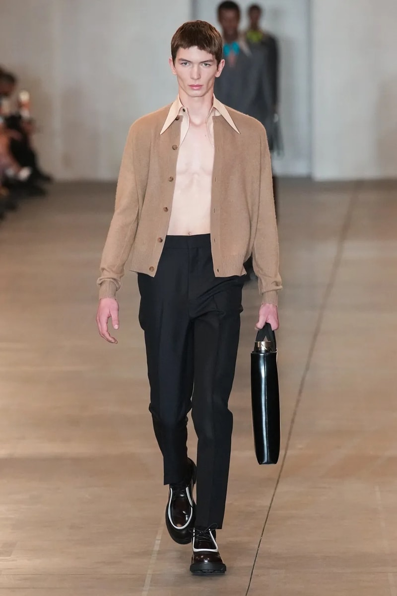 Prada 2023年秋冬コレクション