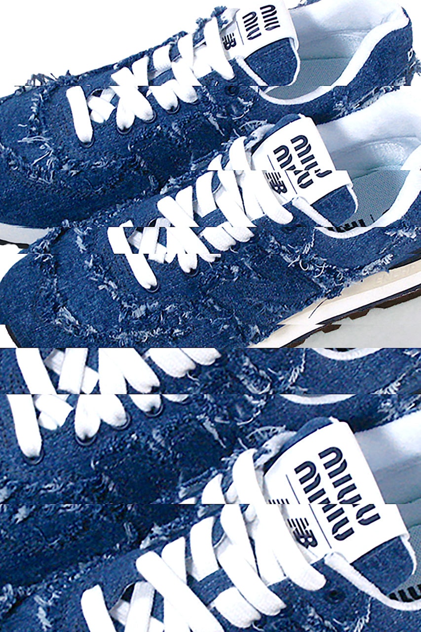 ミュウミュウxニューバランスによるコラボ574から新色3型が発売 Miu Miu New Colors Colorways Spring Summer 2023 Show Retail Distressed Frayed Denim Shoes Sneakers New Balance 574 Collaboration