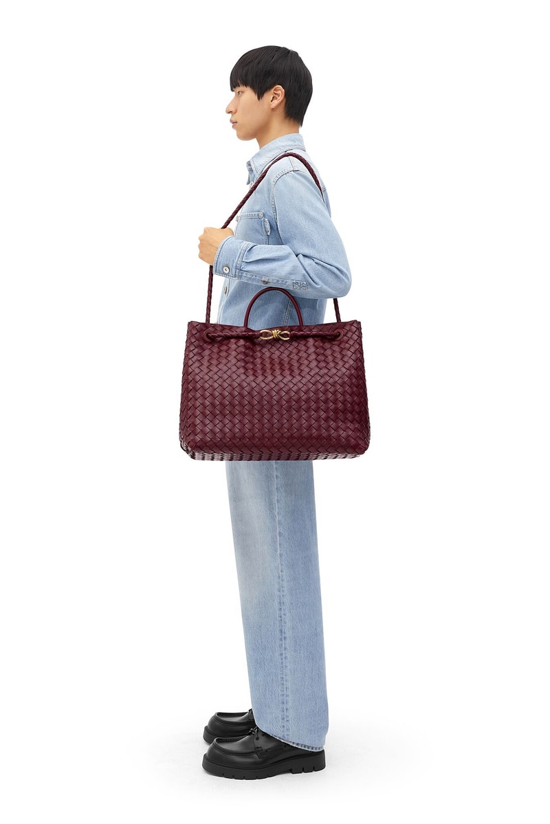 ボッテガヴェネタから新作バッグ アンディアーモが発売 Bottega Veneta Andiamo Bag Summer 2023 Matthieu Blazy Bags Accessories Intrecciato Weave Daniel Lee $7900 USD