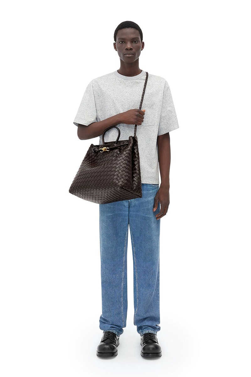 ボッテガヴェネタから新作バッグ アンディアーモが発売 Bottega Veneta Andiamo Bag Summer 2023 Matthieu Blazy Bags Accessories Intrecciato Weave Daniel Lee $7900 USD