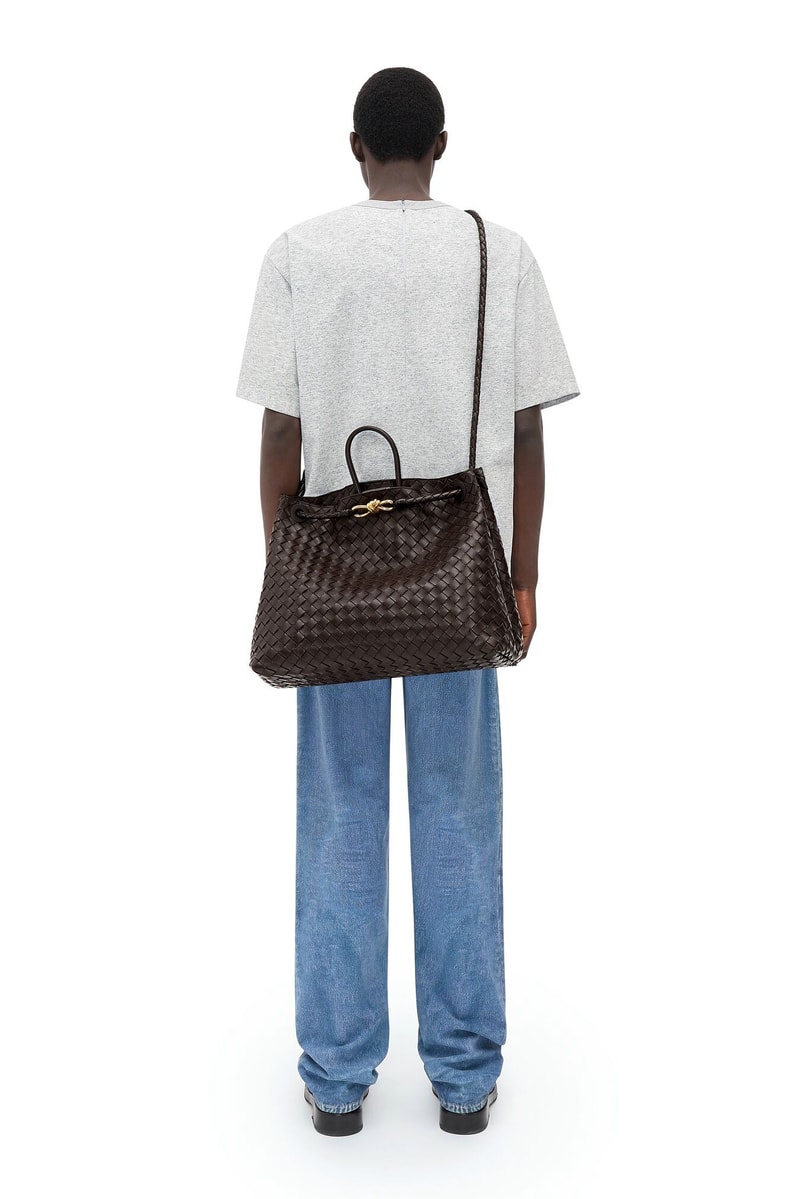 ボッテガヴェネタから新作バッグ アンディアーモが発売 Bottega Veneta Andiamo Bag Summer 2023 Matthieu Blazy Bags Accessories Intrecciato Weave Daniel Lee $7900 USD
