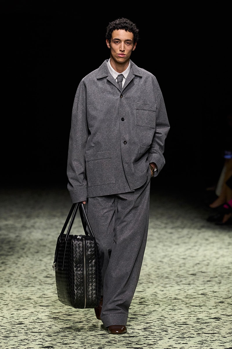 ボッテガヴェネタ 2023年ウィンターコレクション Bottega Veneta Fall Winter 2023 Milan Fashion Week Runways Collection FW23 Matthieu Blazy Mens Womens