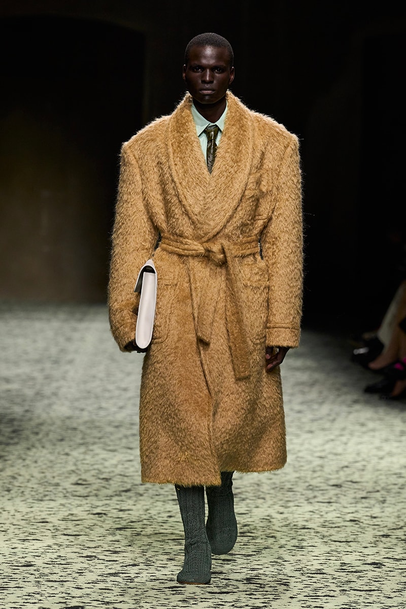 ボッテガヴェネタ 2023年ウィンターコレクション Bottega Veneta Fall Winter 2023 Milan Fashion Week Runways Collection FW23 Matthieu Blazy Mens Womens
