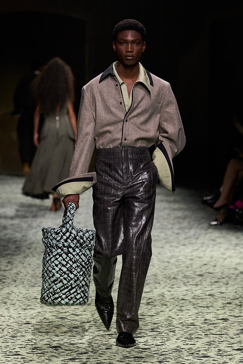 ボッテガヴェネタ 2023年ウィンターコレクション Bottega Veneta Fall Winter 2023 Milan Fashion Week Runways Collection FW23 Matthieu Blazy Mens Womens
