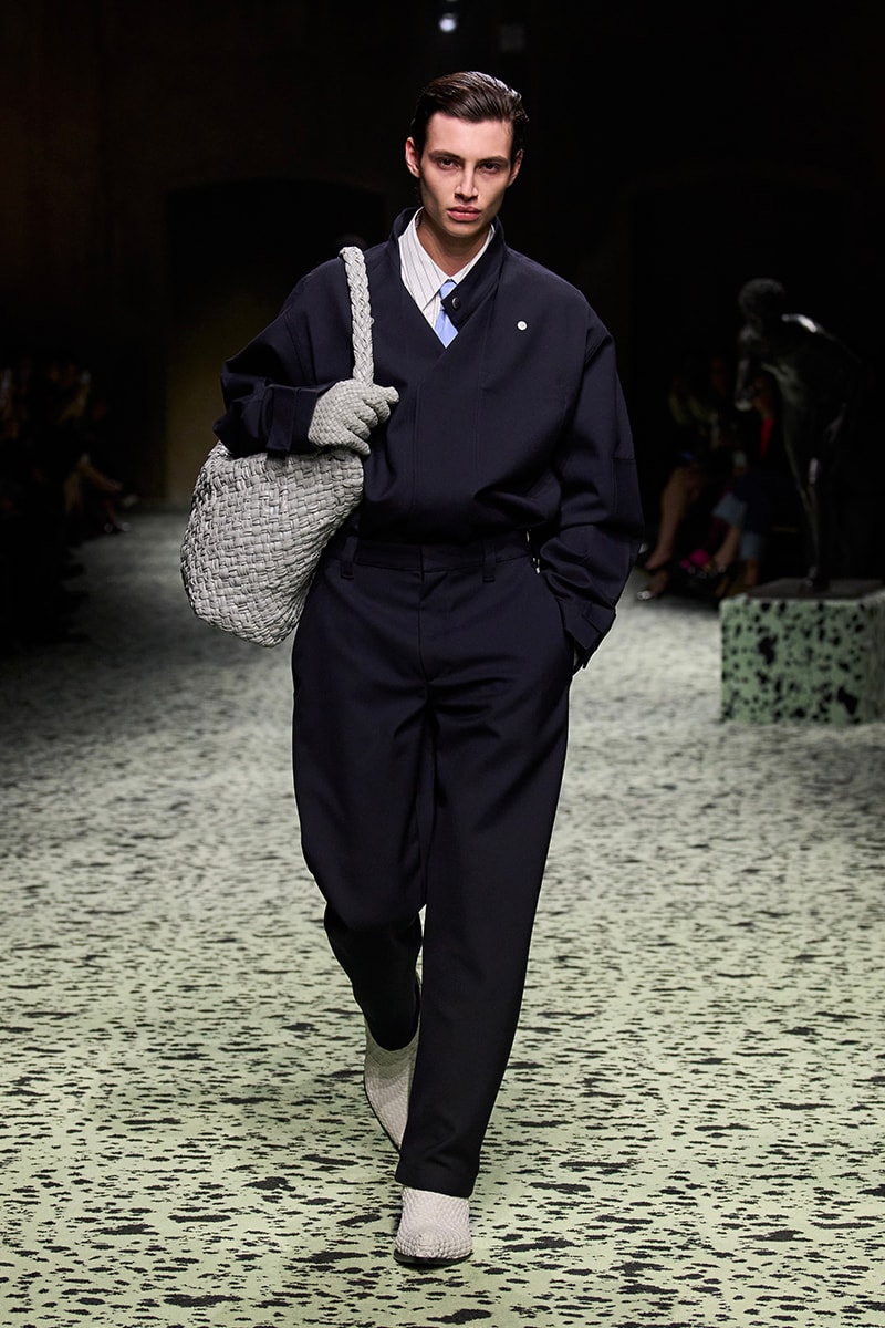 ボッテガヴェネタ 2023年ウィンターコレクション Bottega Veneta Fall Winter 2023 Milan Fashion Week Runways Collection FW23 Matthieu Blazy Mens Womens