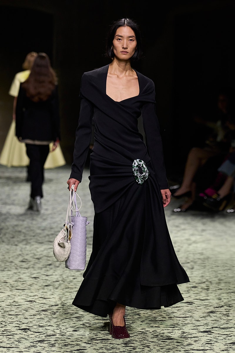 ボッテガヴェネタ 2023年ウィンターコレクション Bottega Veneta Fall Winter 2023 Milan Fashion Week Runways Collection FW23 Matthieu Blazy Mens Womens