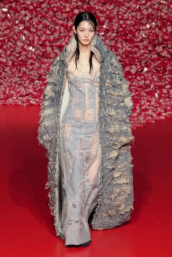 ディーゼル2023年秋冬コレクション Diesel Fall Winter 2023 Milan Fashion Week mfw fw23 glenn Martens womenswear menswear denim runway show