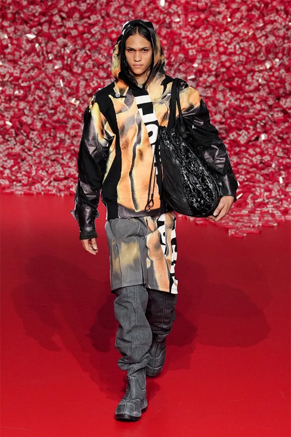 ディーゼル2023年秋冬コレクション Diesel Fall Winter 2023 Milan Fashion Week mfw fw23 glenn Martens womenswear menswear denim runway show
