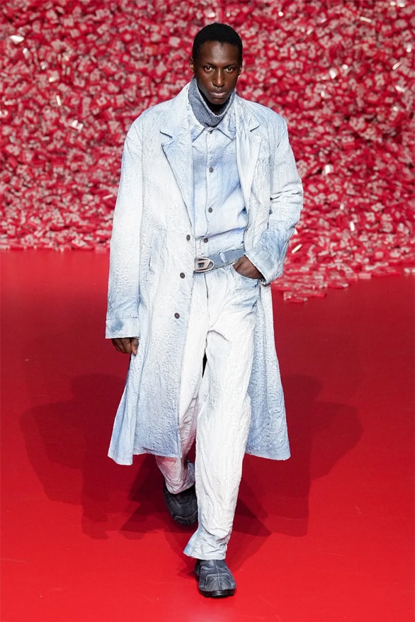 ディーゼル2023年秋冬コレクション Diesel Fall Winter 2023 Milan Fashion Week mfw fw23 glenn Martens womenswear menswear denim runway show