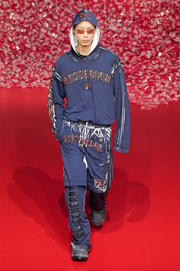 ディーゼル2023年秋冬コレクション Diesel Fall Winter 2023 Milan Fashion Week mfw fw23 glenn Martens womenswear menswear denim runway show