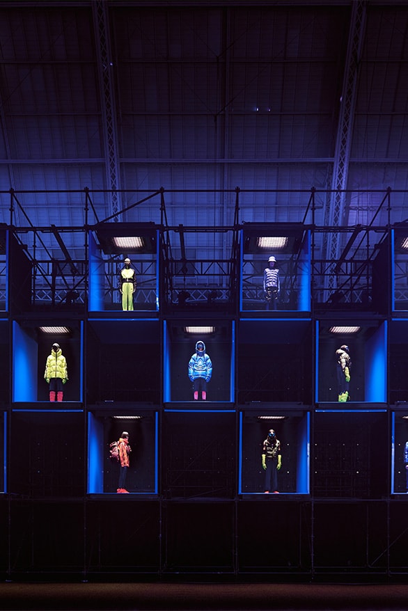 モンクレール ジーニアスとアディダス オリジナルスのコラボコレクションをチェック exclusive bts behind the scenes Adidas Moncler collaboration fall winter 2023 collection London fashion week