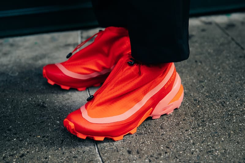 2023年秋冬ニューヨーク・ファッションウィークにおけるフットウェアのトレンドをチェック Here are the Biggest Street Style Footwear Trends at New York Fashion Week FW23 mschf asics nike rick owens birkenstock new balance givenchy salomon rihanna matthew m williams givenchy tk-mx