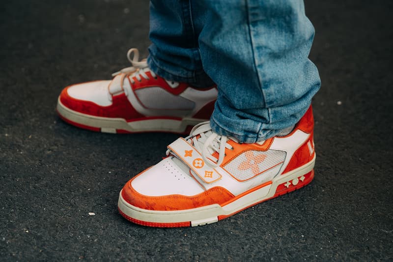 2023年秋冬ニューヨーク・ファッションウィークにおけるフットウェアのトレンドをチェック Here are the Biggest Street Style Footwear Trends at New York Fashion Week FW23 mschf asics nike rick owens birkenstock new balance givenchy salomon rihanna matthew m williams givenchy tk-mx