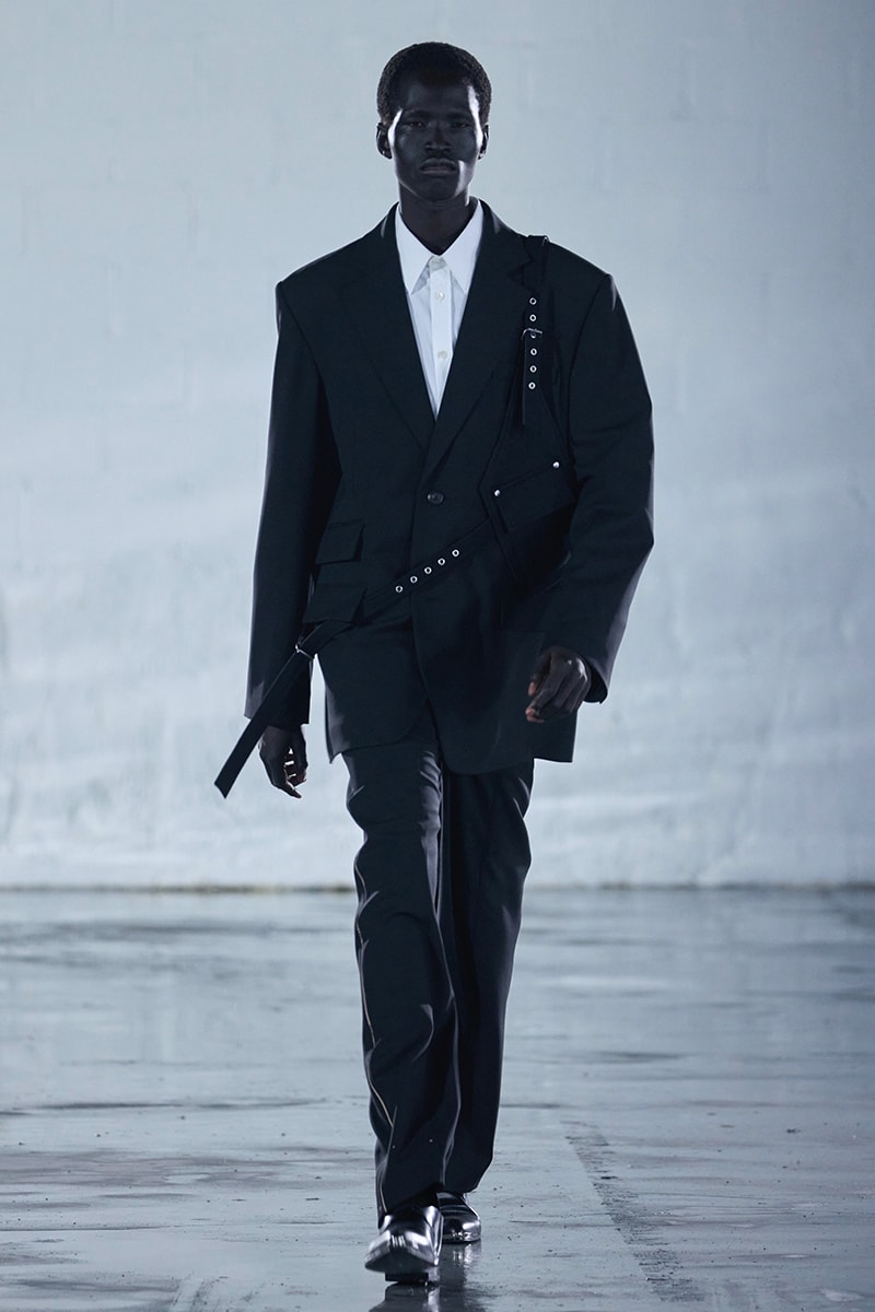 ヘルムートラング 2023年秋冬コレクション Helmut Lang FW23 Collection Runway Release Info Date Buy Price 