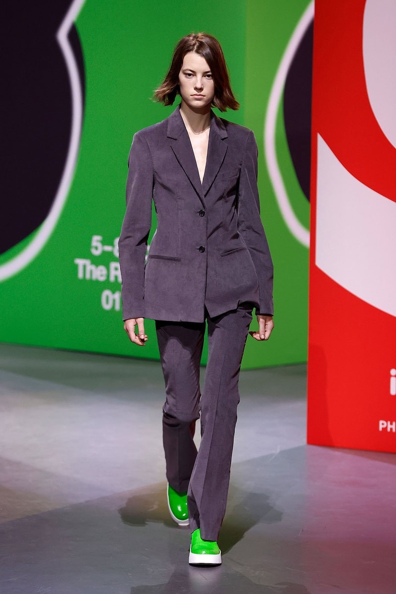 JWアンダーソン 2023年秋冬ウィメンズコレクション JW Anderson Fall Winter 2023 London Fashion Week FW23 Runway Show Jonathan Anderson michael clark company 