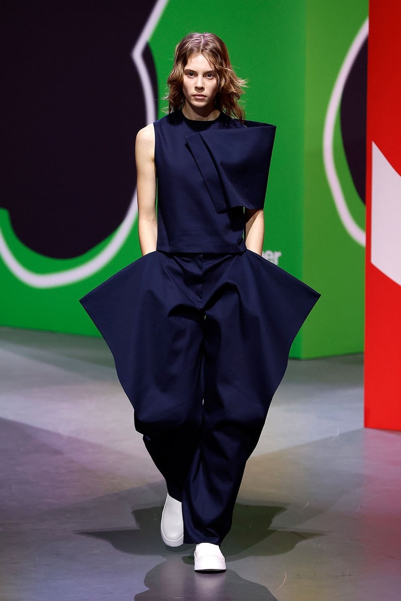 JWアンダーソン 2023年秋冬ウィメンズコレクション JW Anderson Fall Winter 2023 London Fashion Week FW23 Runway Show Jonathan Anderson michael clark company 