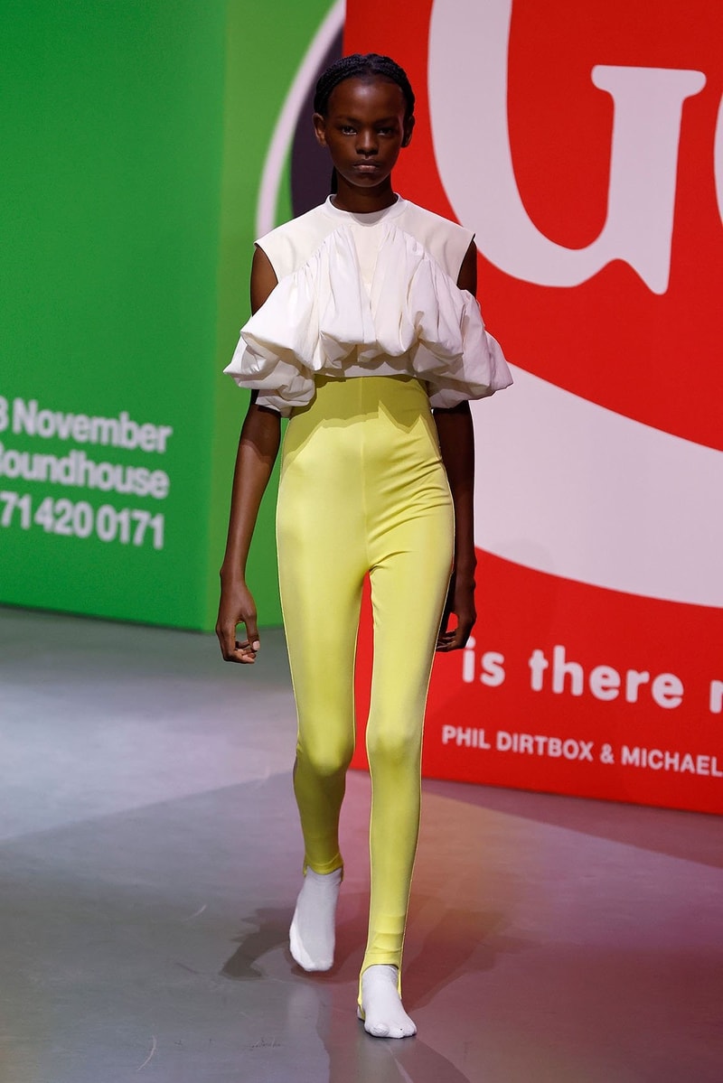 JWアンダーソン 2023年秋冬ウィメンズコレクション JW Anderson Fall Winter 2023 London Fashion Week FW23 Runway Show Jonathan Anderson michael clark company 