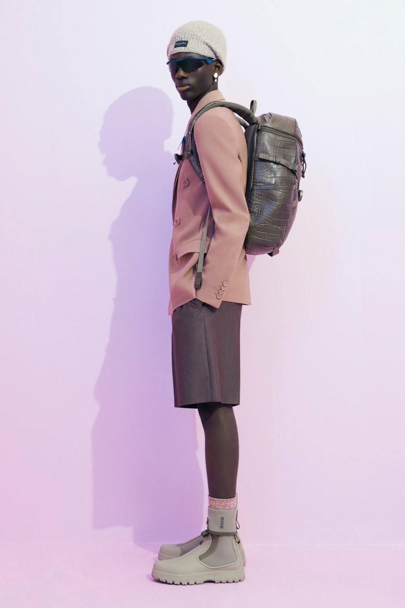 ディオールがミステリーランチと初のコラボバッグコレクションを発表 MYSTERY RANCH x Dior Summer 2023 Collaboration Saddle Bag GALLAGATOR Backpack Kim Jones Release Information Lookbook