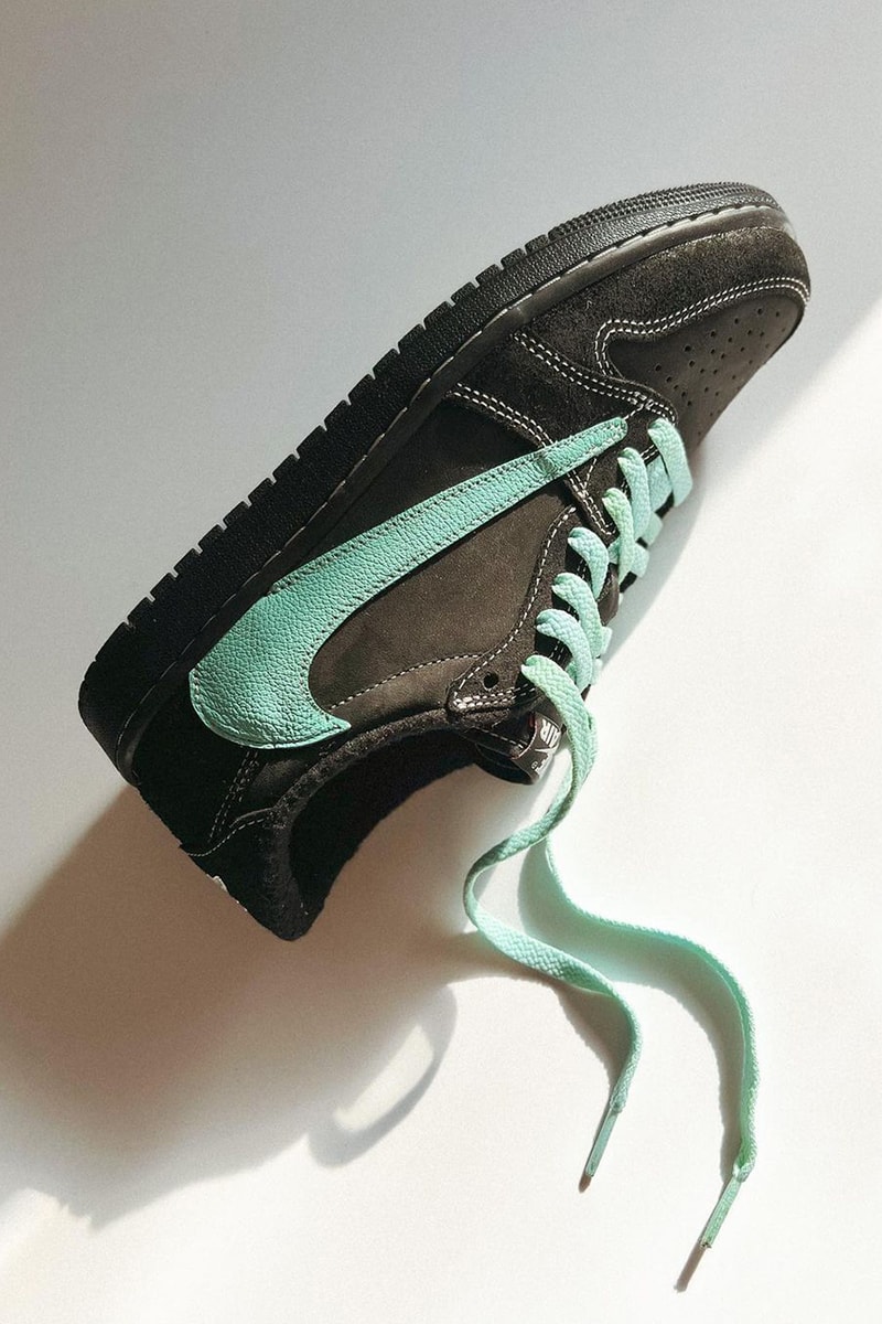 ティファニー仕様にカスタマイズされたトラヴィス・スコット x エアジョーダン 1 ローをチェック Travis Scott Air Jordan 1 Low Tiffany Phantom Custom info pics pictures photos chefhuyle huy le lechef studio