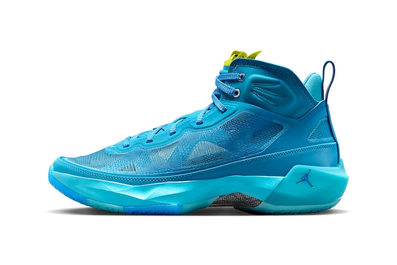 『ナルト』 x ザイオン・ウィリアムソンの新作 エアジョーダン37が登場First Look at the Zion Williamson x Naruto x Air Jordan 37 "Rasengan" DX1690-400 release info nba basketball shoes new orleans pelicans february 2023 release michael jordan