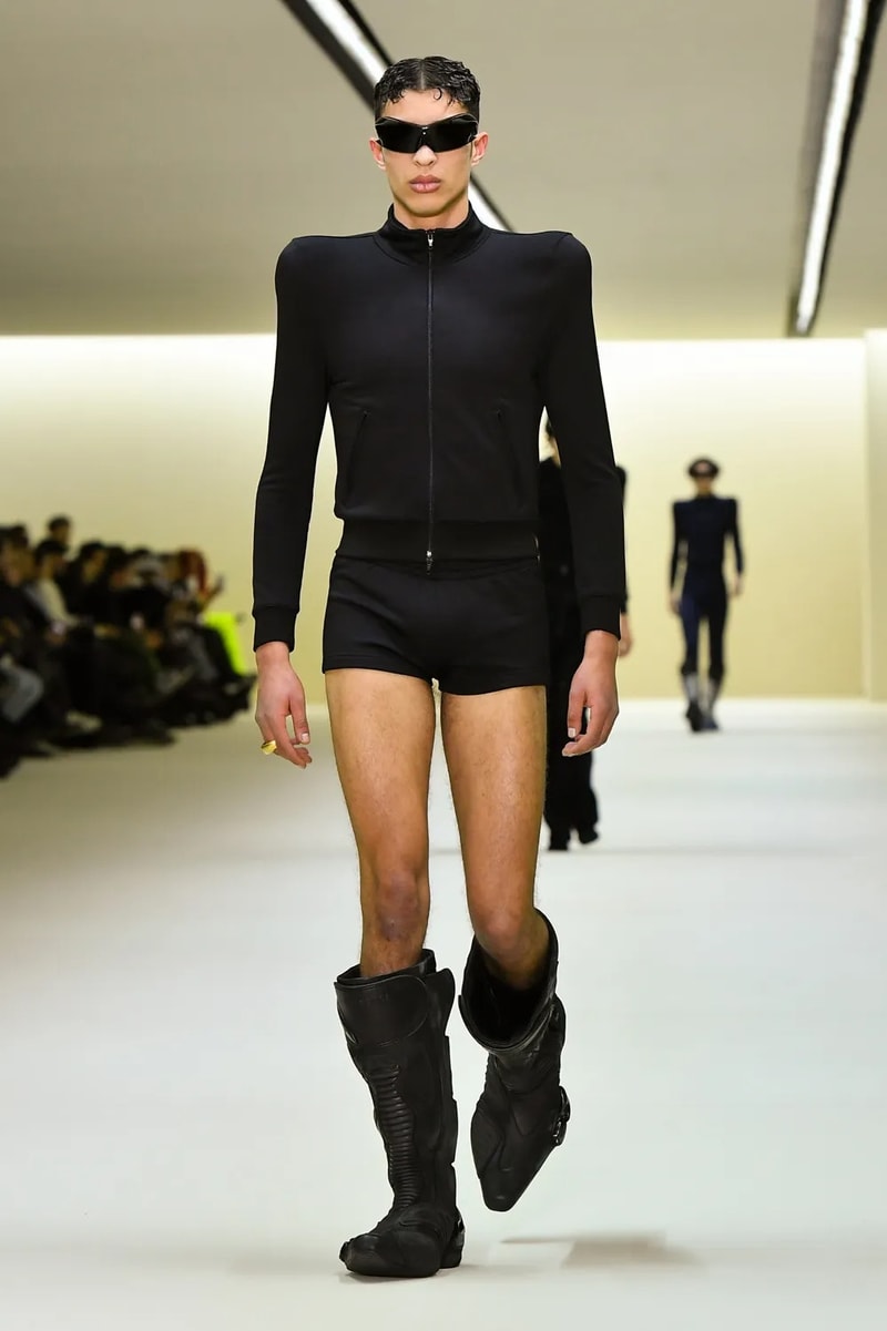 Balenciaga 2023年冬コレクション
