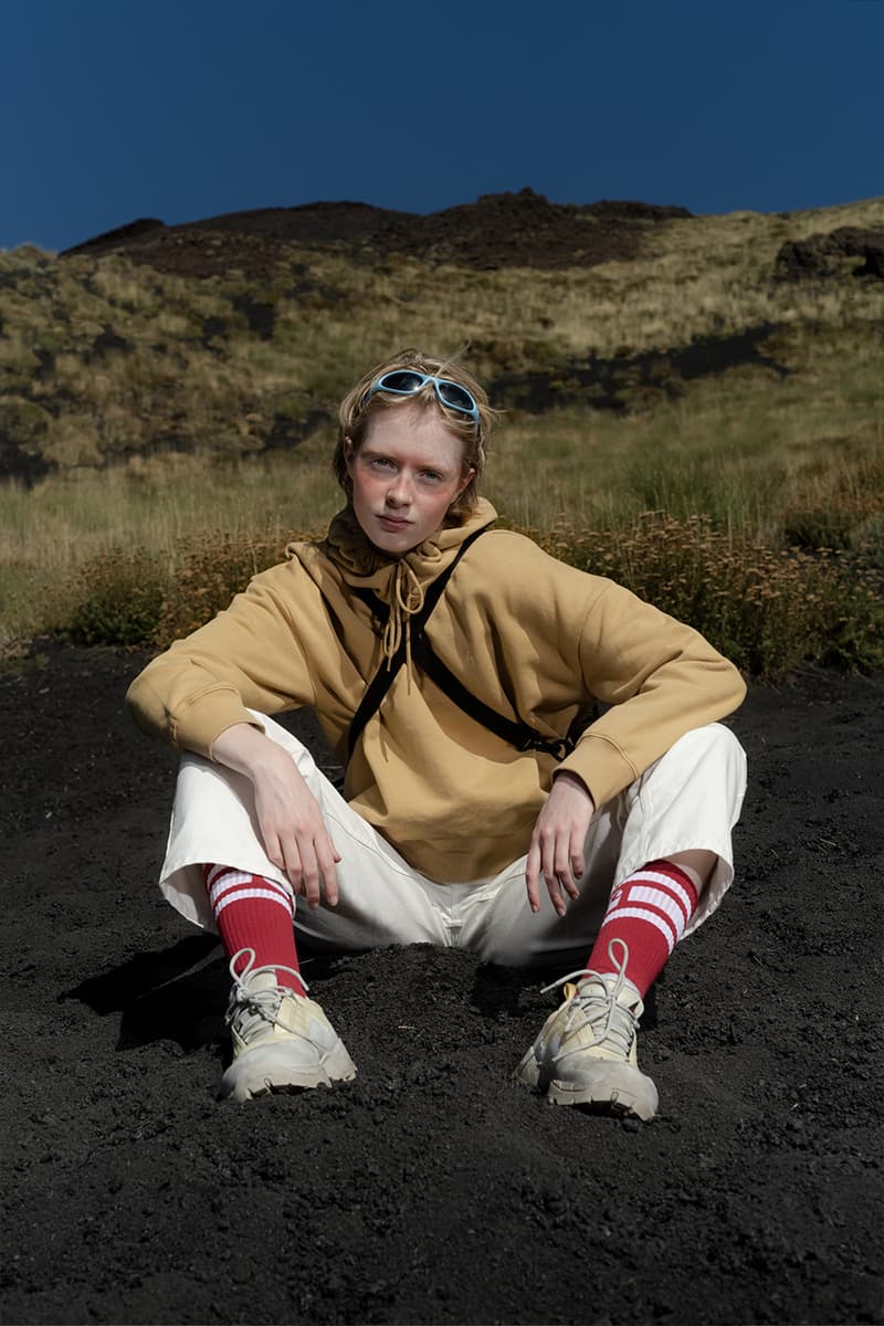 カーハートWIPが2023年春夏シーズンの最新キャンペーンを発表 Carhartt WIP SS23 Trail Is for All the Nature Lovers lookbook release info campaign sweaters chore jackets basics