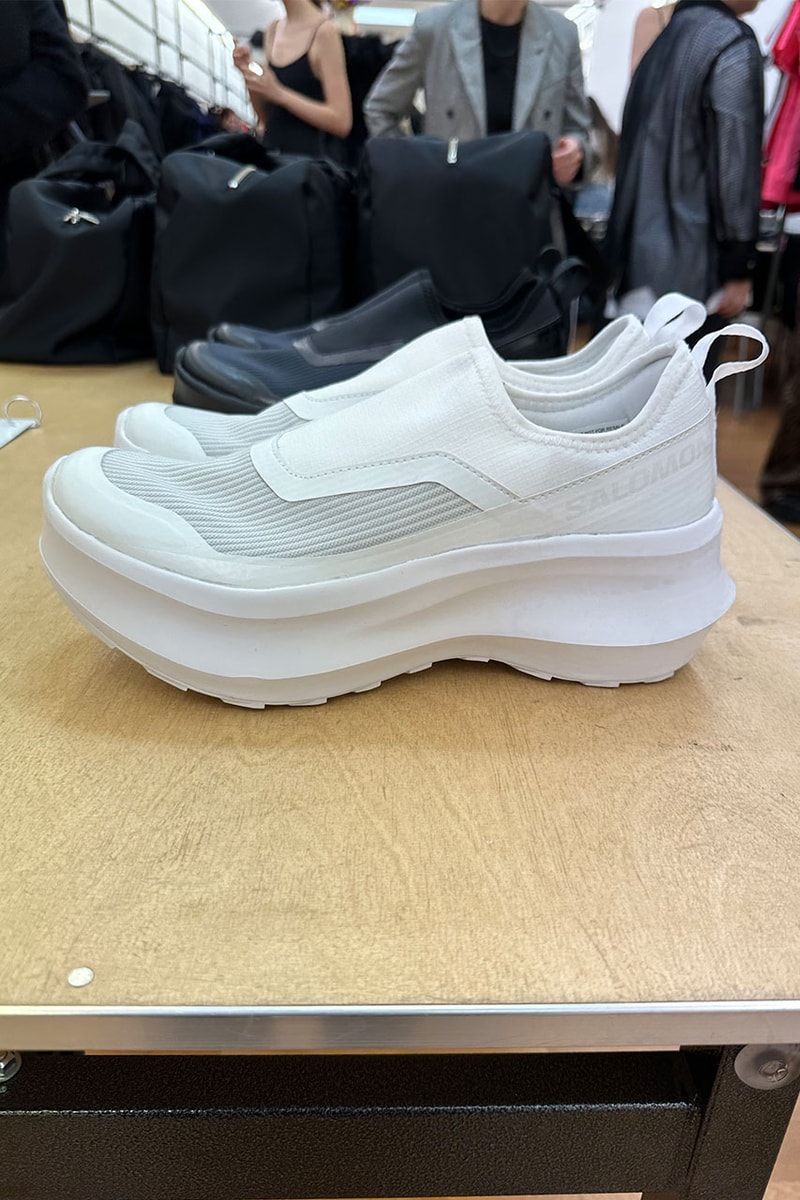 COMME des GARÇONS x Salomon の最新コラボフットウェアをチェック
