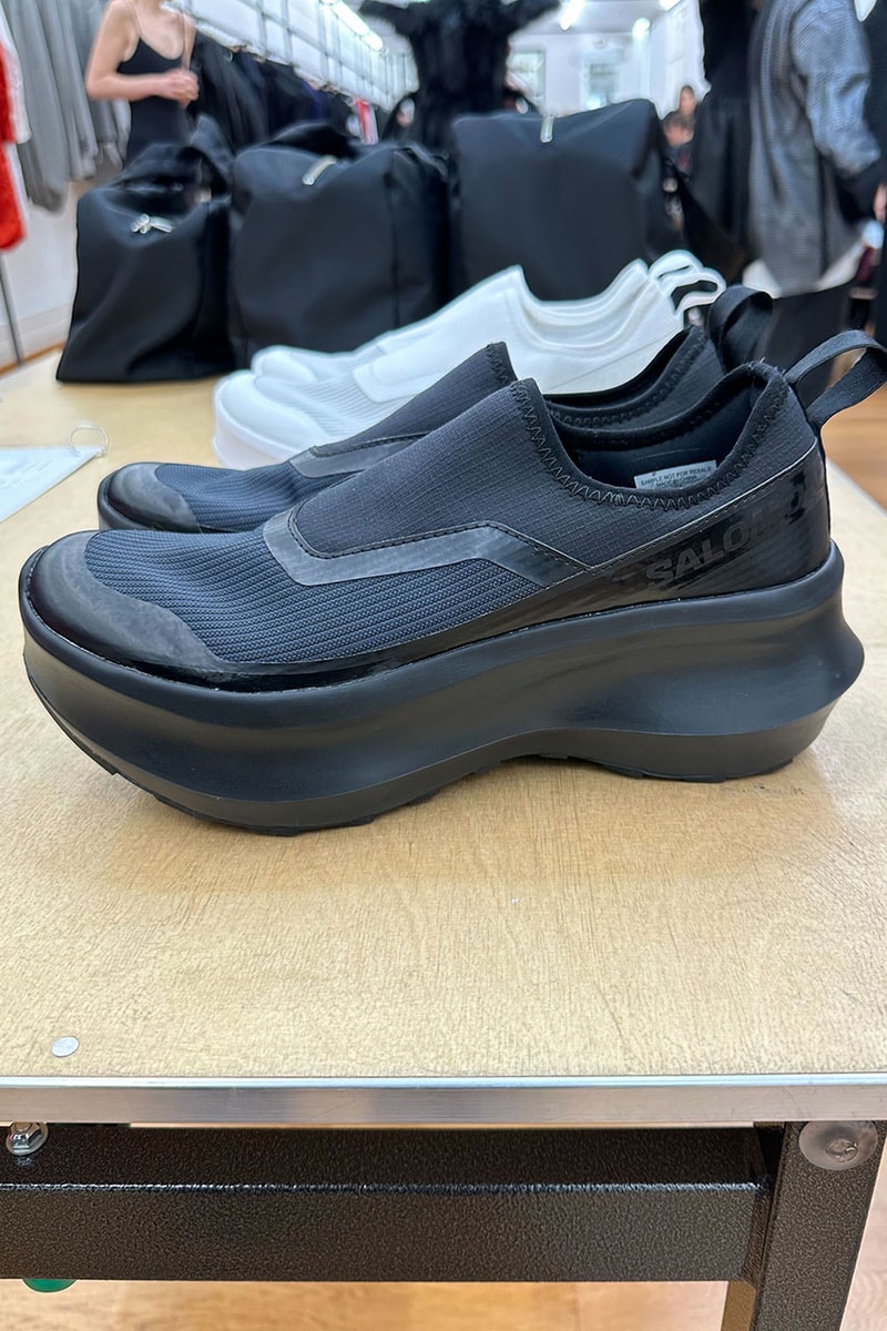 COMME des GARÇONS x Salomon の最新コラボフットウェアをチェック