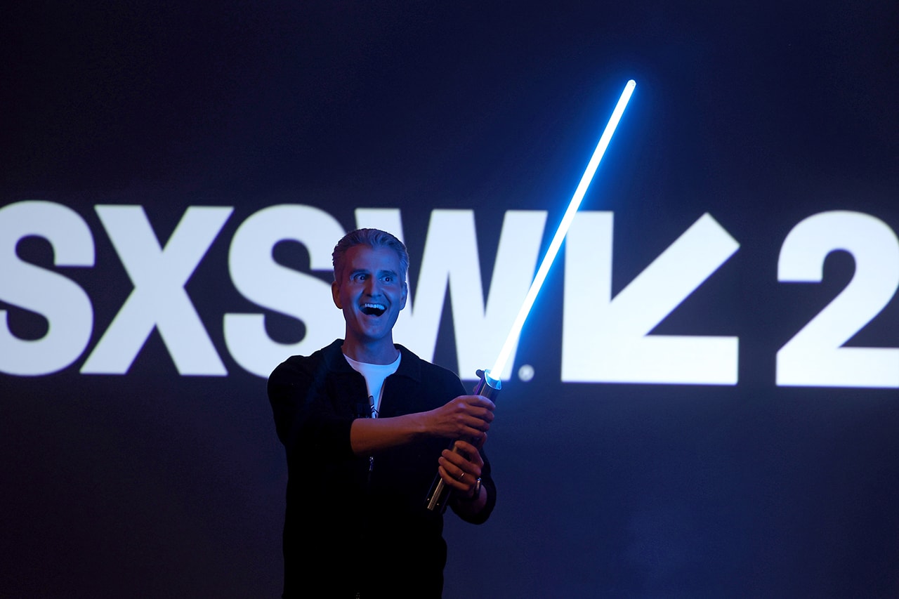 ディズニーが開発中の“史上最もリアル”なライトセーバーを SXSW 2023 でお披露目 Disney Star Wars Retractable Lightsaber Unveil Info