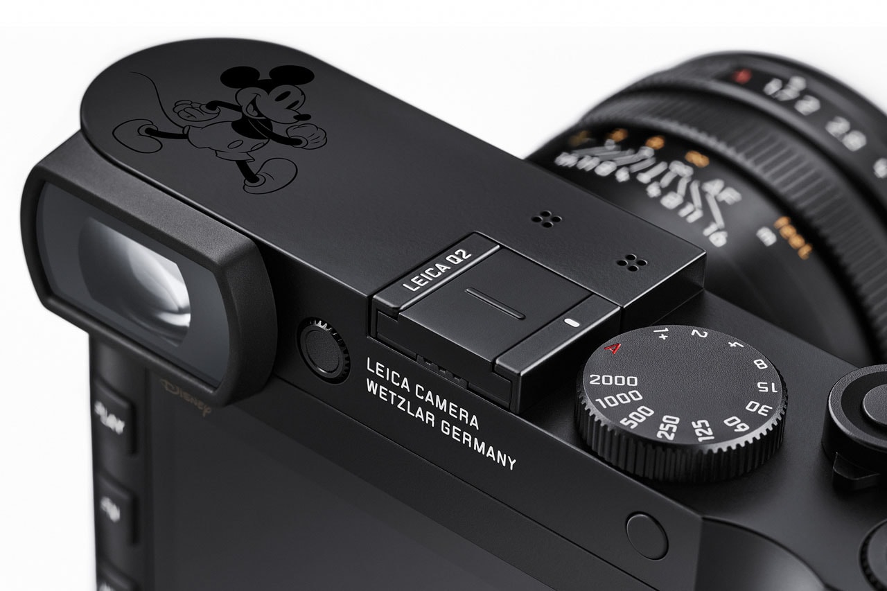 ライカから ディズニー 100周年を記念した特別限定モデルが発売 Leica Celebrates Disney's 100th Anniversary With a Limited-Edition Camera Collaboration